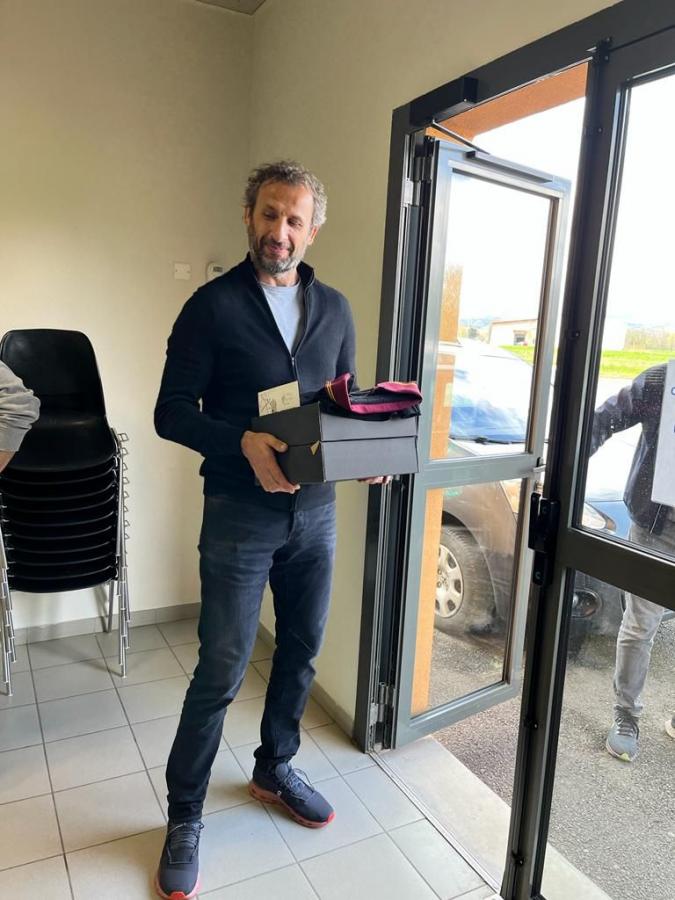 e5e2bb7b-b082-4a83-bd7d-b52eba5fb16c